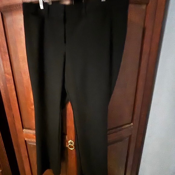 Loft Plus 16 elegant black Marisa trousers - Picture 1 of 3
